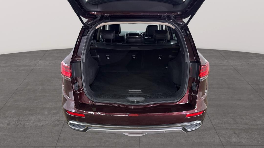 2023 Renault Koleos Zen (4x2), Automatic, 59420 km, Boot Inside View