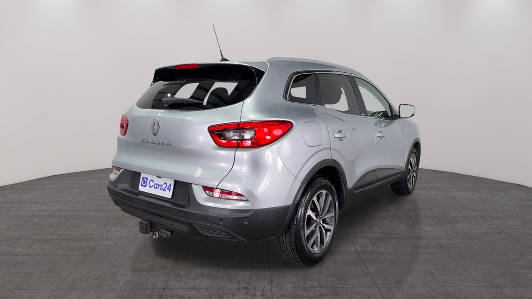 Right Back Diagonal (45- Degree) View