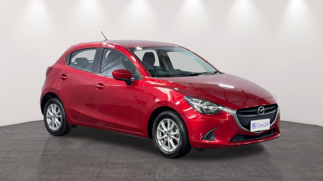 2016 Mazda Mazda2 Maxx, Automatic, 55855 km, Right Front Diagonal (45- Degree) View