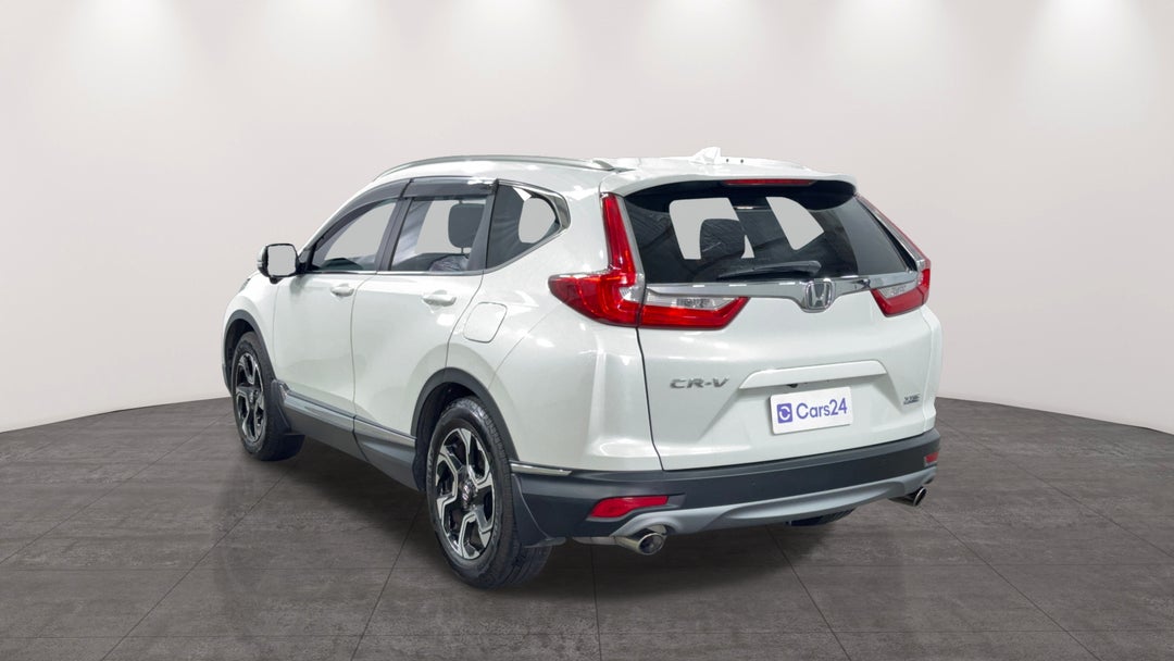 Left Back Diagonal (45- Degree) View