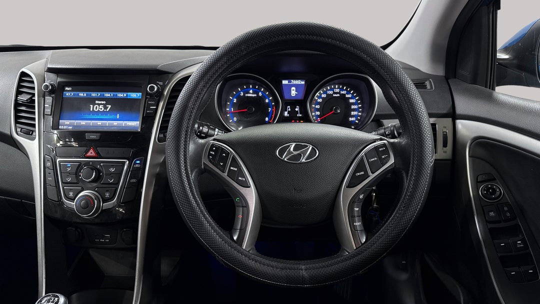 2016 Hyundai i30 Active X, Manual, 74462 km, Steering Wheel Close-up