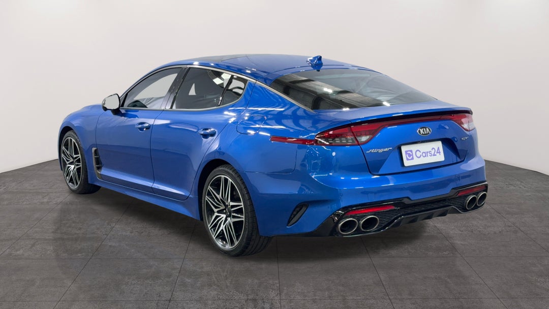 Left Back Diagonal (45- Degree) View