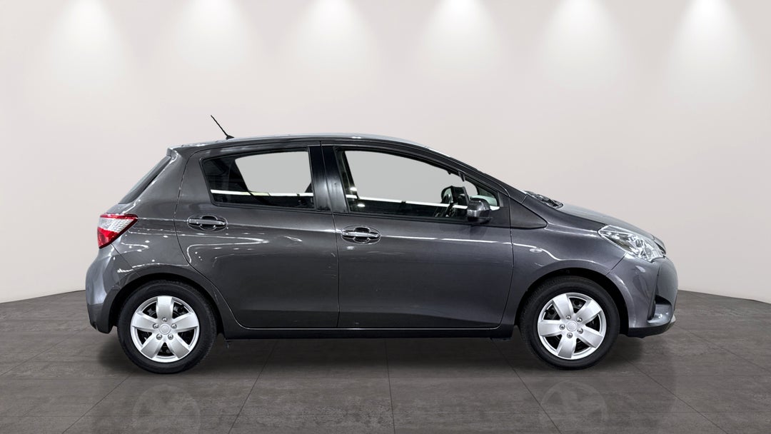 2017 Toyota Yaris Ascent, Automatic, 46118 km, Right Side View