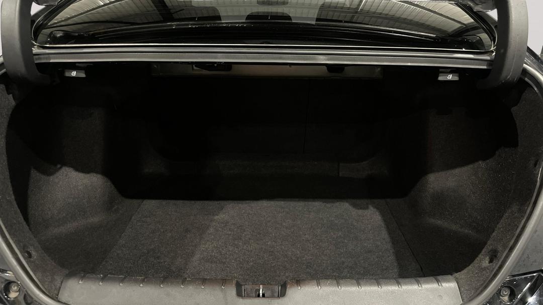 2017 Honda Civic Vti-l, Automatic, 87251 km, Boot Inside View
