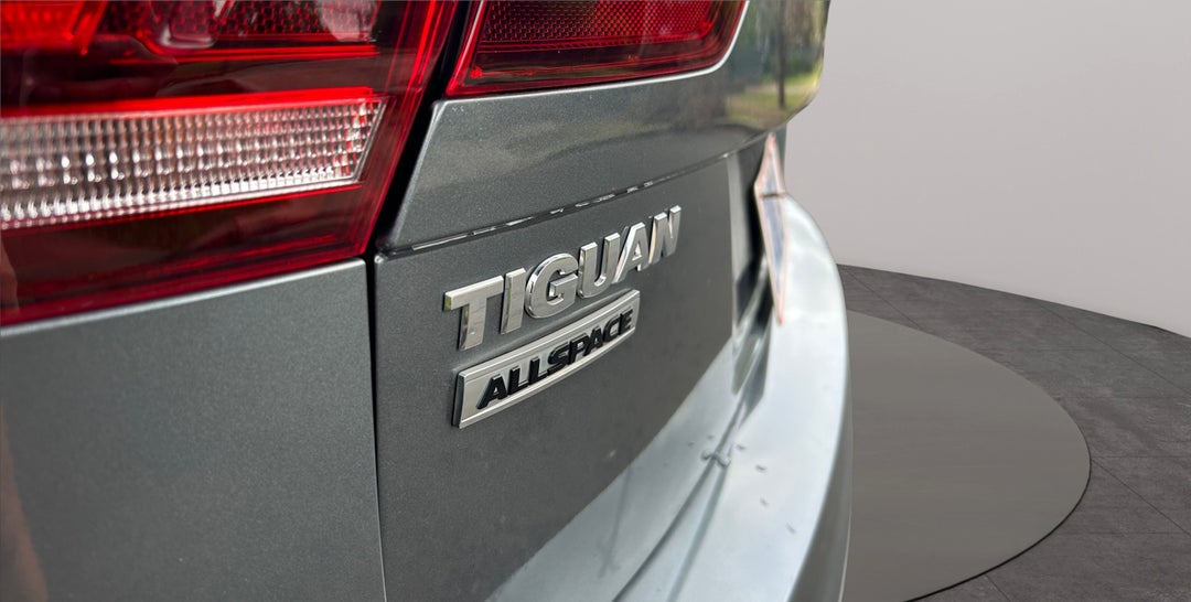 Badge (Boot Left Side)