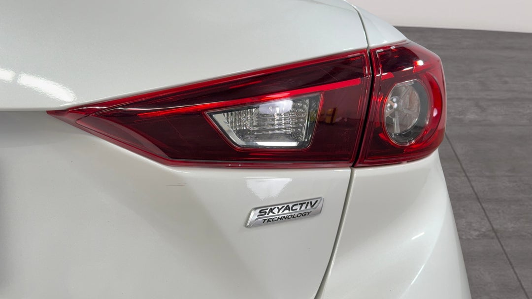 Badge (Boot Right Side)