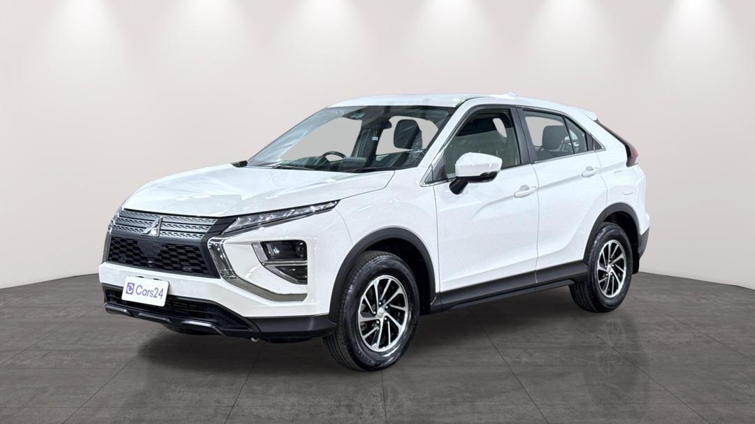 2023 Mitsubishi Eclipse Cross Es (2WD), Automatic, 61246 km, Left Front Diagonal (45- Degree) View