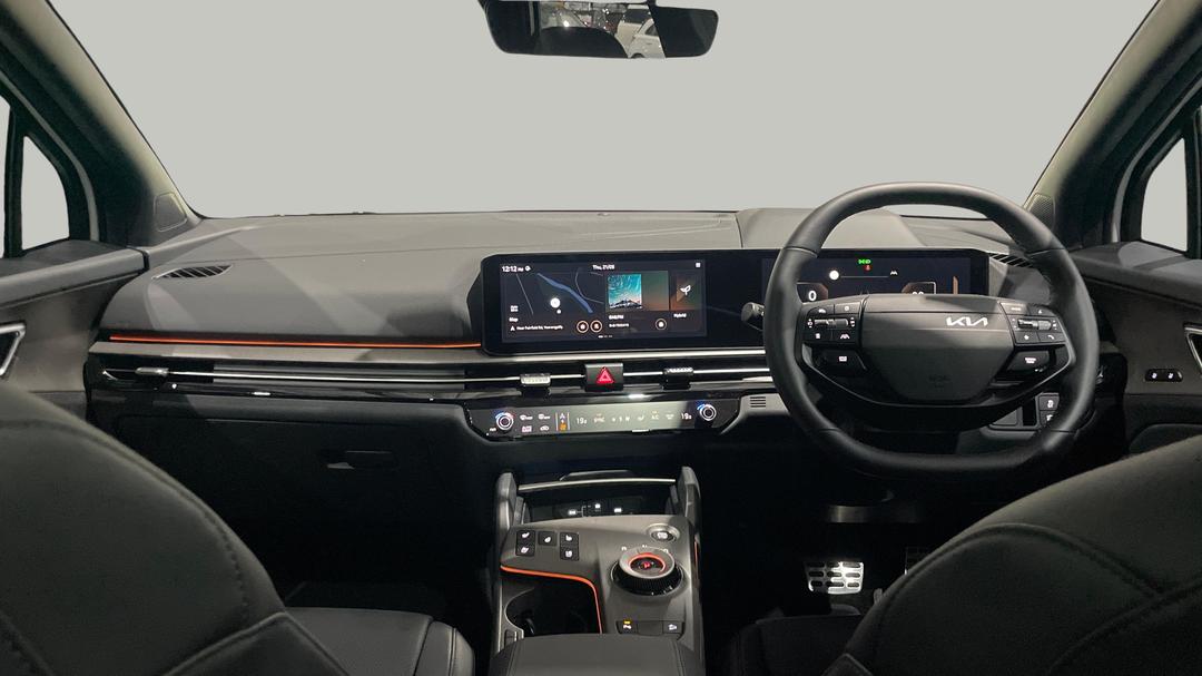2025 Kia Sportage Gt-line Hev (AWD), Automatic, 3036 km, Dashboard View