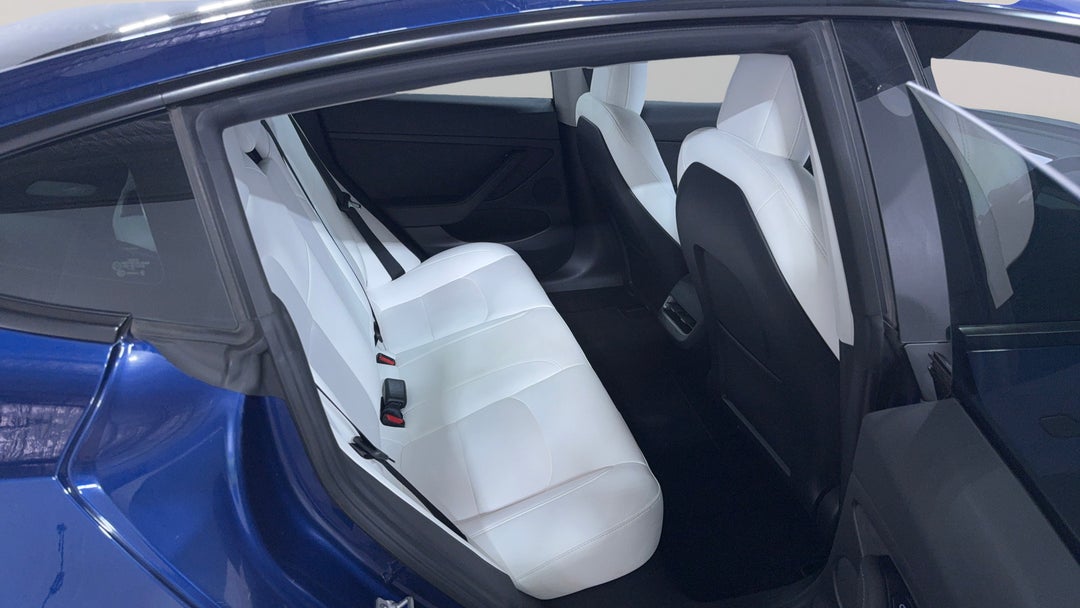 2021 Tesla Model 3 Standard Range Plus RWD, Automatic, 52580 km, Right Side Rear Door Cabin View