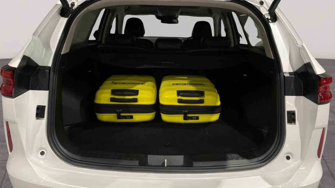 2022 GWM Haval H6 Ultra Hybrid, Automatic, 42996 km, Boot Inside View with Luggage