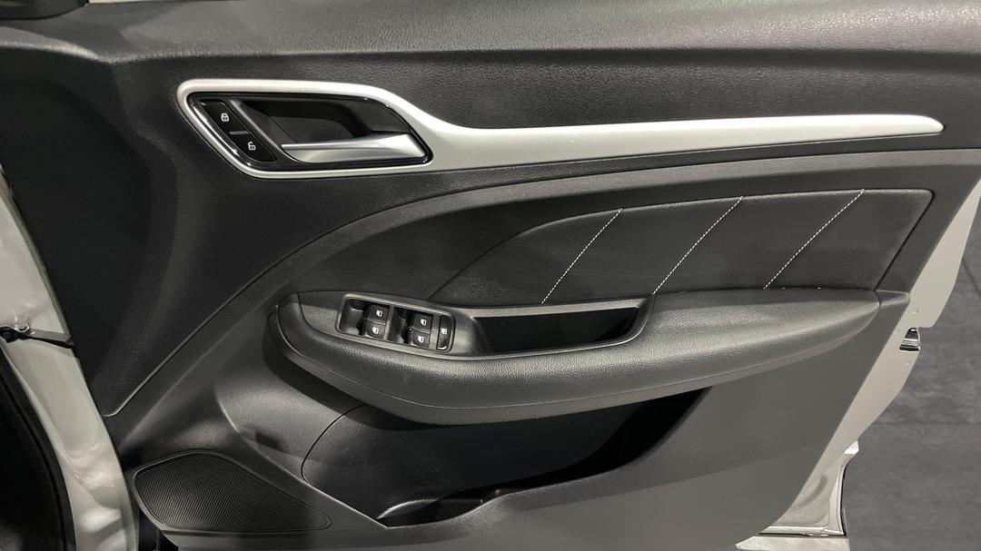2021 MG ZS Excite, Automatic, 43241 km, Speaker View