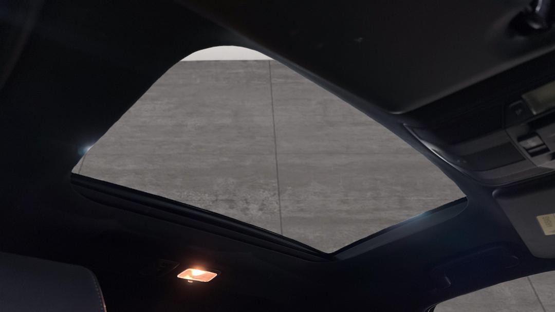 2024 Mitsubishi Eclipse Cross Exceed Phev (AWD), Automatic, 32174 km, Interior Sunroof/Moonroof