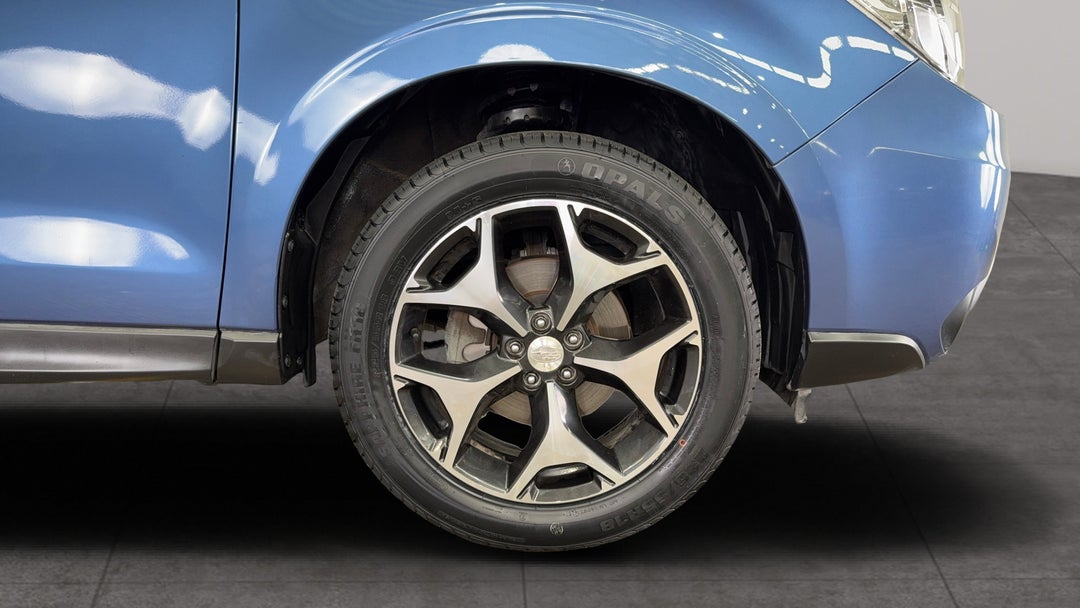 2015 Subaru Forester 2.5i-s, Automatic, 103602 km, Right Front Wheel