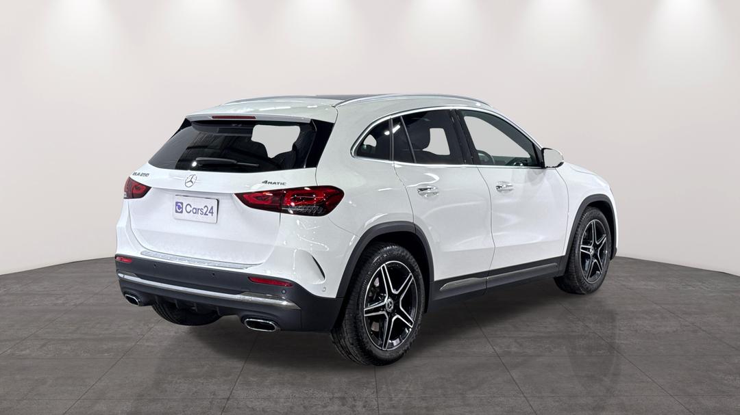 2021 Mercedes-benz GLA 250 4matic, Automatic, 16149 km, Right Back Diagonal (45- Degree) View