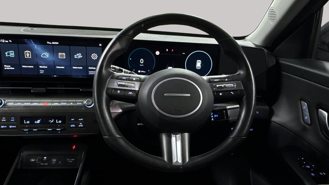 2023 Hyundai Kona Premium, Automatic, 32252 km, Steering Wheel Close-up
