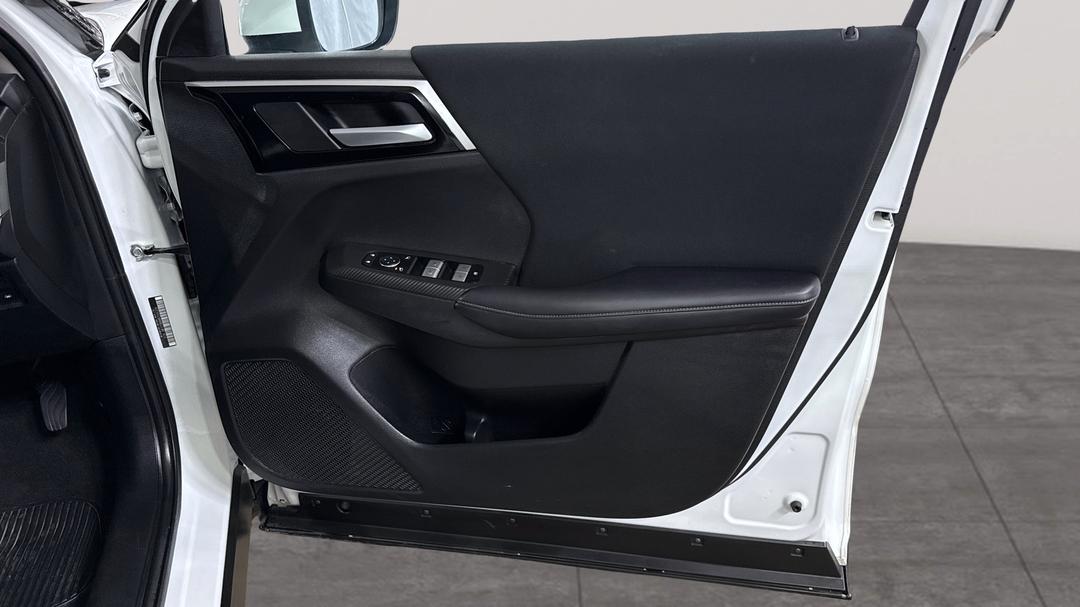 2023 Mitsubishi Outlander Es 7 Seat (2WD), Automatic, 51642 km, Speaker View