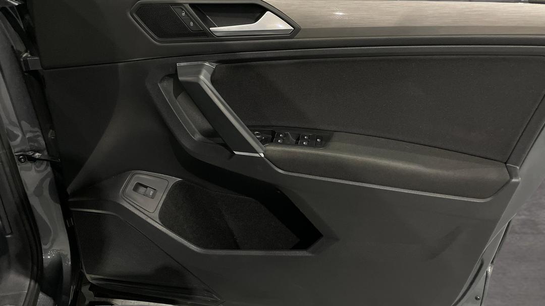 2019 Volkswagen Tiguan Allspace 110 Tsi Comfortline, Automatic, 83390 km, Speaker View