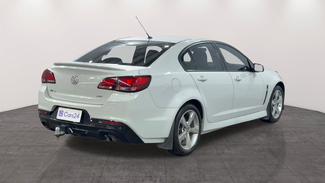 Right Back Diagonal (45- Degree) View