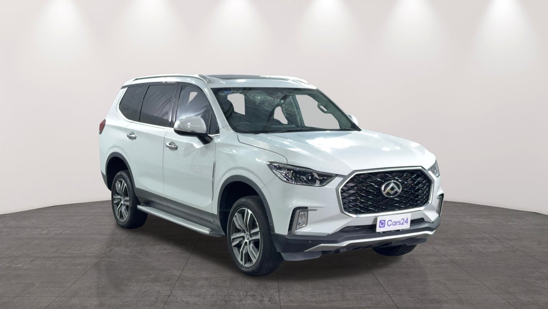 Right Front Diagonal (45- Degree) View