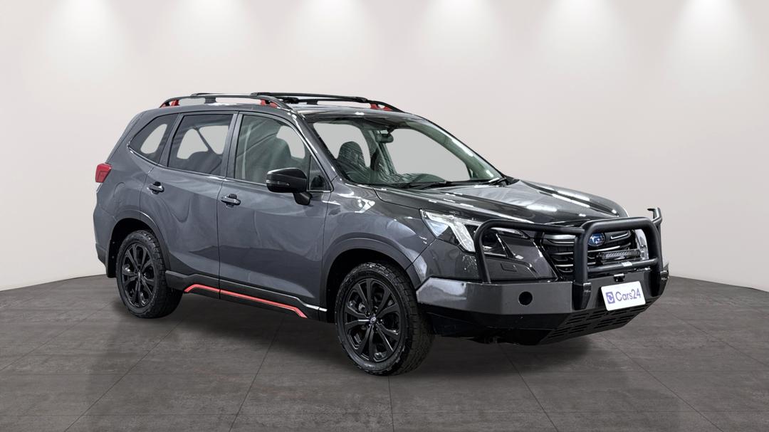 2022 Subaru Forester 2.5i Sport (AWD), Automatic, 79782 km, Right Front Diagonal (45- Degree) View