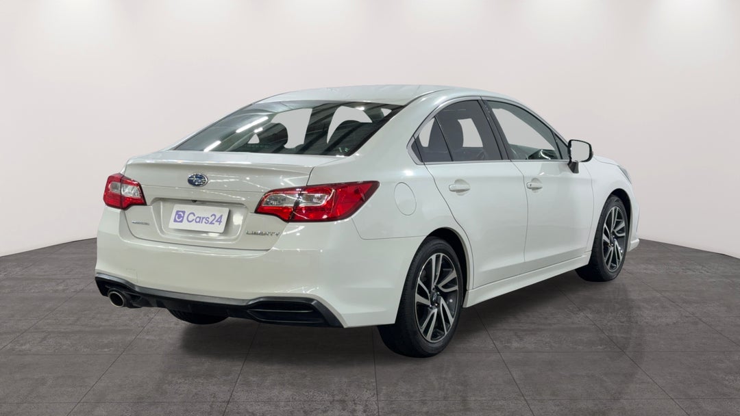 Right Back Diagonal (45- Degree) View