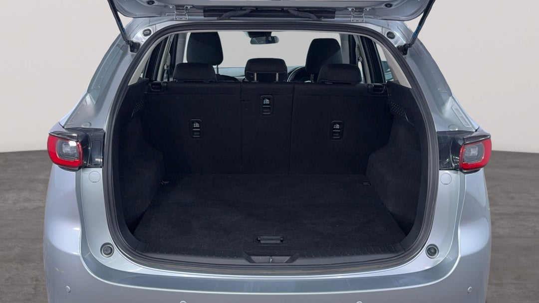 2023 Mazda CX-5 G20 Maxx (FWD), Automatic, 38801 km, Boot Inside View