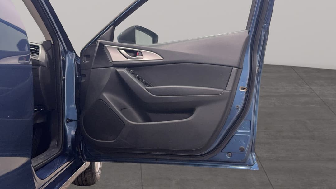 2017 Mazda 3 Neo, Automatic, 75700 km, Drivers Side Door Panel Controls