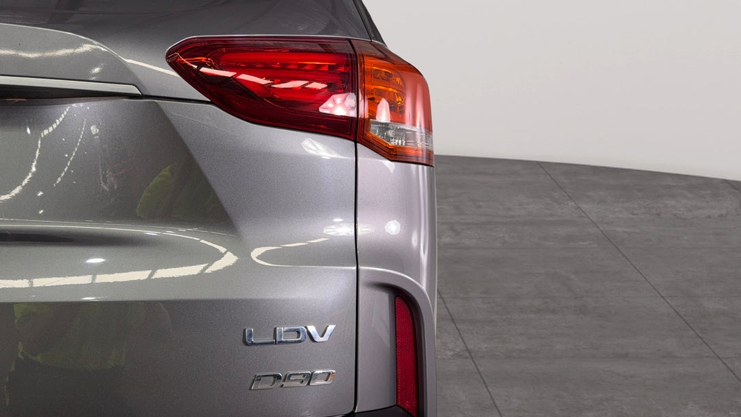 Badge (Boot Right Side)