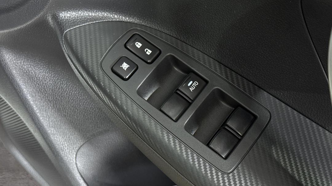 2023 Mitsubishi Eclipse Cross Es (2WD), Automatic, 61246 km, Drivers Side Door Panel Controls