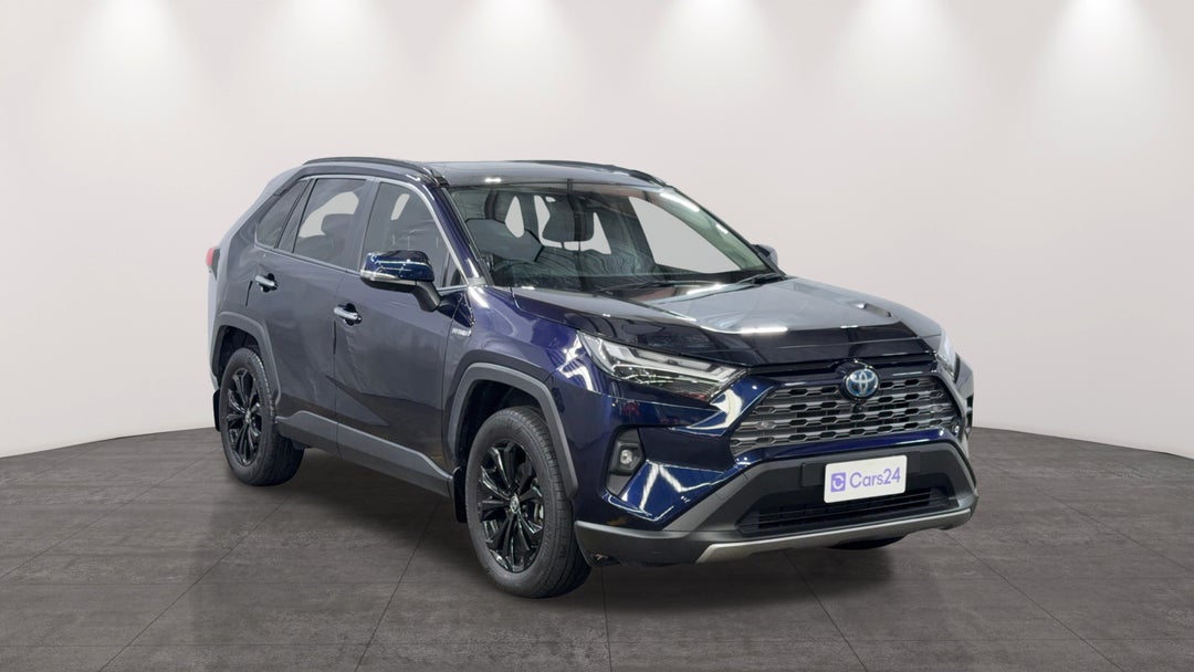 2023 Toyota RAV4 Cruiser (2wd) Hybrid, Automatic, 29598 km, Right Front Diagonal (45- Degree) View