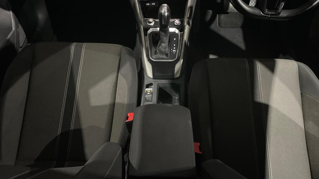 2021 Volkswagen T-roc 110tsi Style, Automatic, 55933 km, Center Console