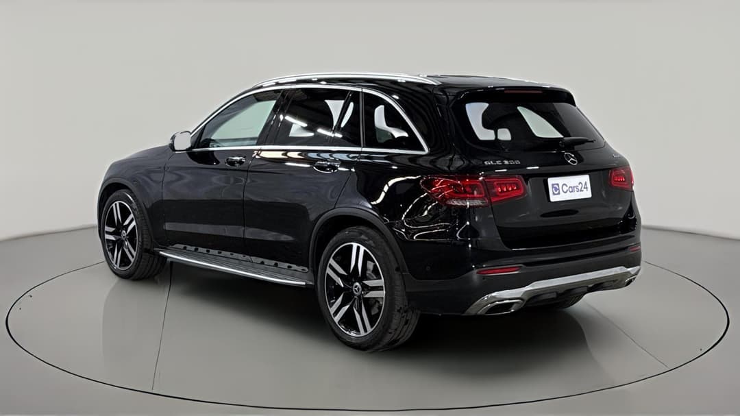 2020 Mercedes-benz GLC 300 4matic, Automatic, 78067 km, Left Back Diagonal (45- Degree) View