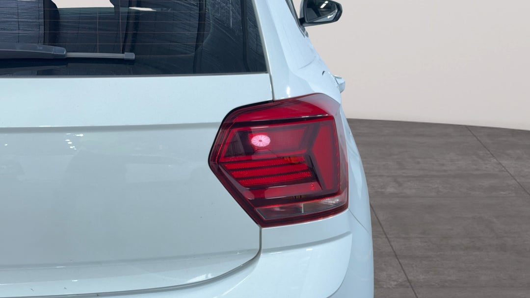 Badge (Boot Right Side)