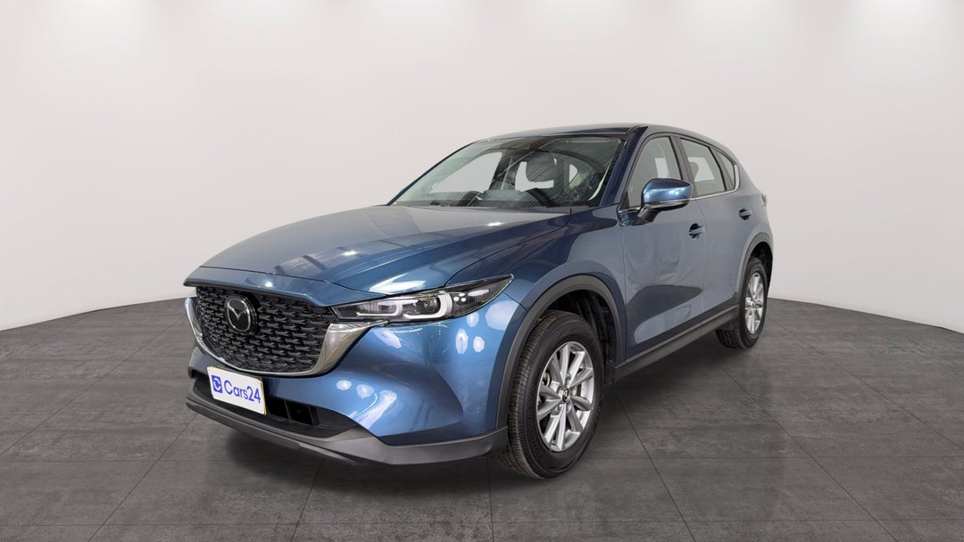 Left Front Diagonal (45- Degree) View