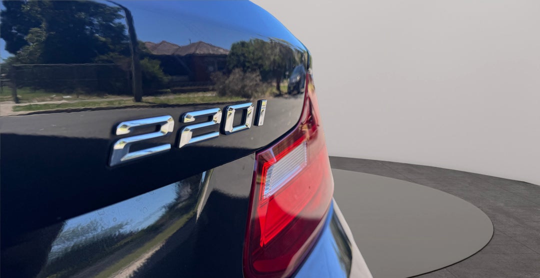 Badge (Boot Right Side)