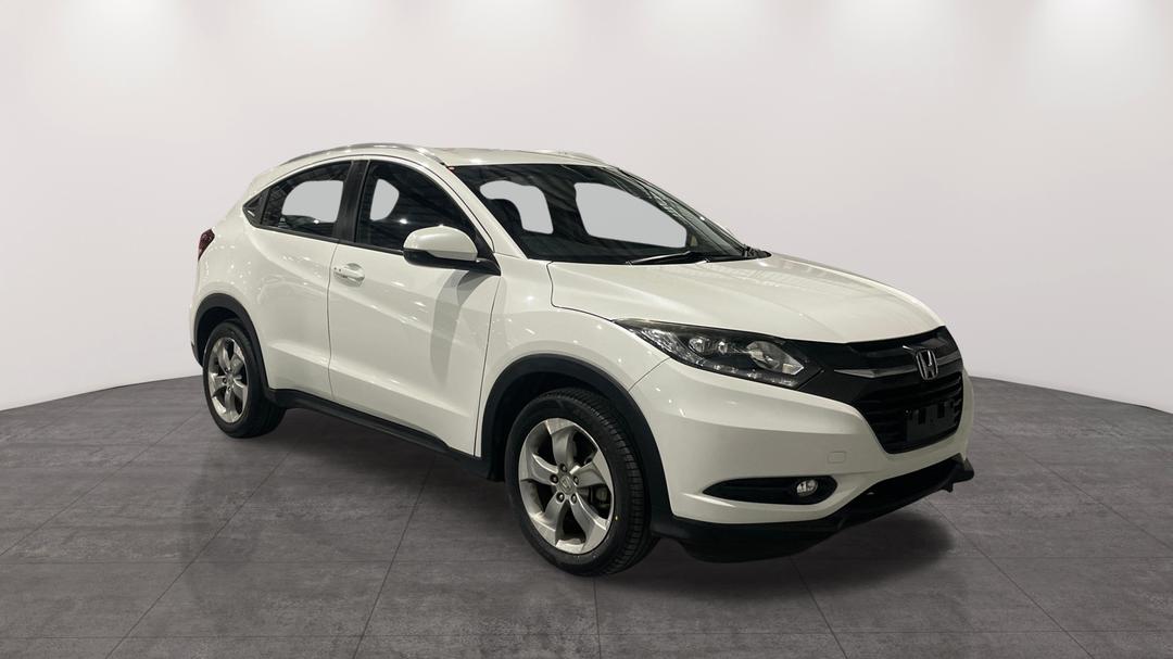 2017 Honda HR-V Vti-s, Automatic, 131546 km, Right Front Diagonal (45- Degree) View