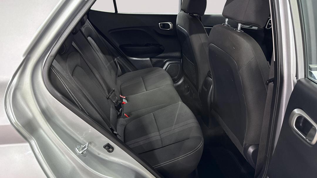 2025 Hyundai Venue Venue, Automatic, 23221 km, Right Side Rear Door Cabin View