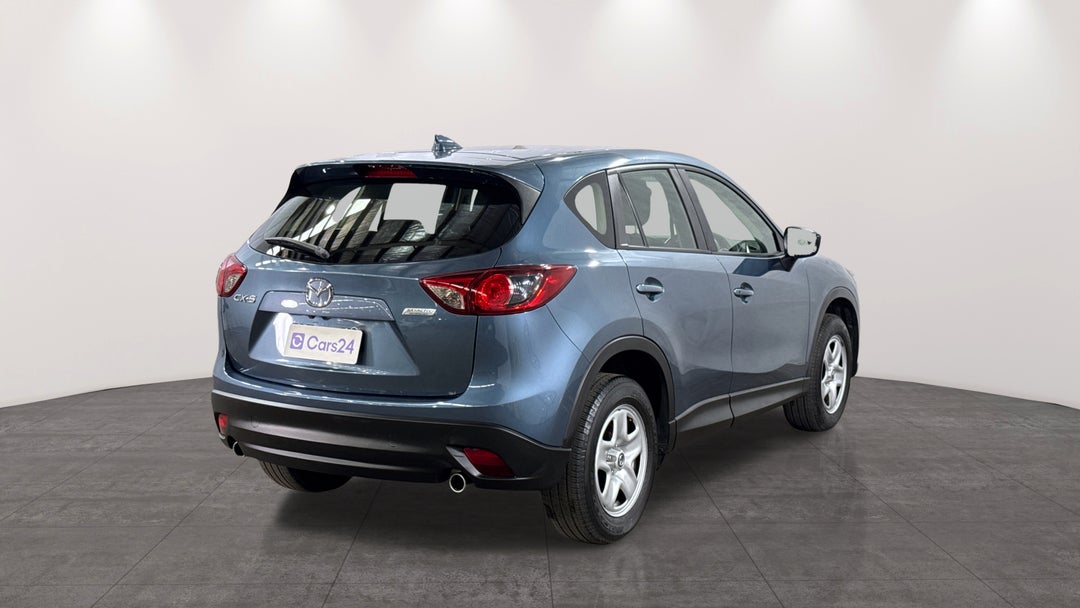 2015 Mazda CX-5 Maxx (4x2), Automatic, 132462 km, Right Back Diagonal (45- Degree) View