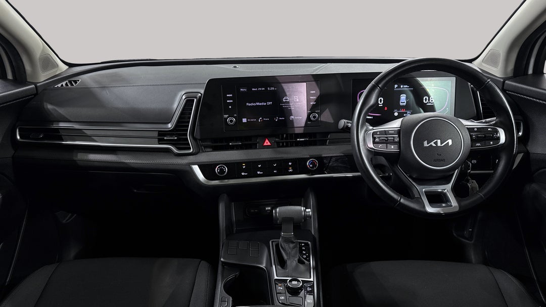 2024 Kia Sportage S (FWD), Automatic, 41133 km, Dashboard View