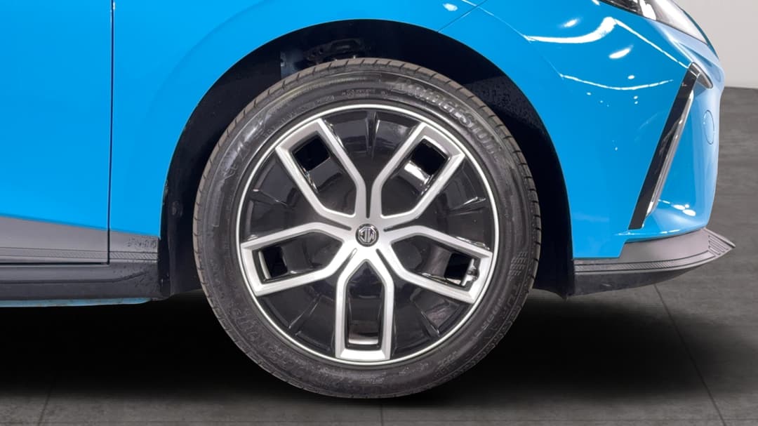 Right Front Wheel