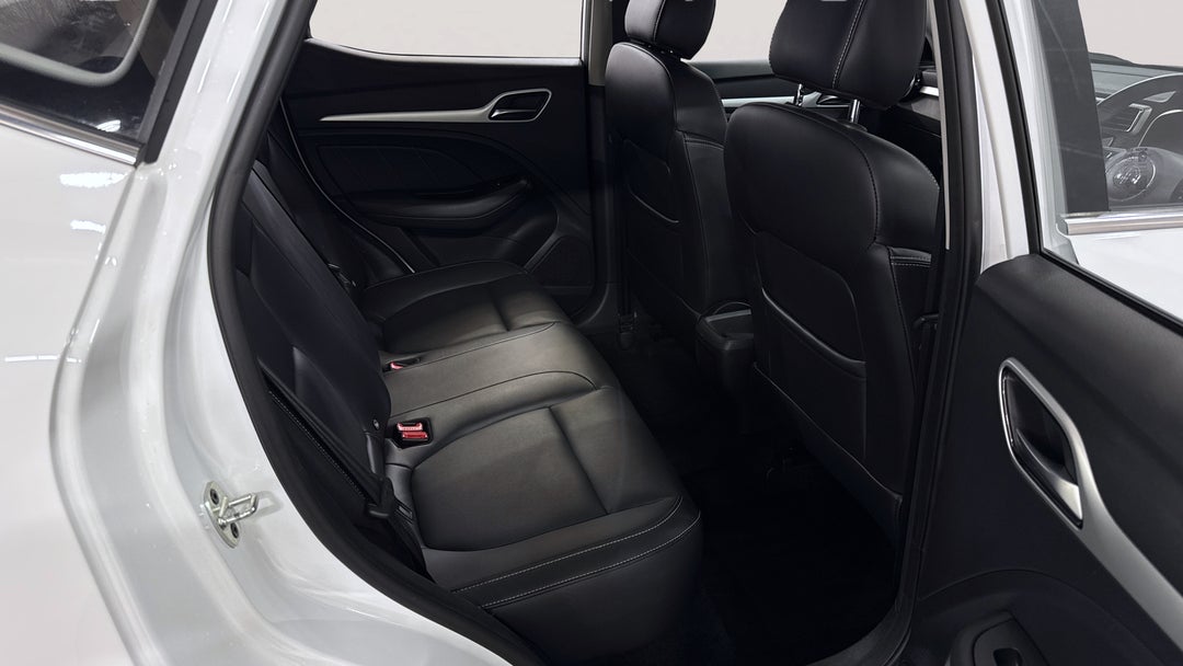 2024 MG ZS Excite, Automatic, 31225 km, Right Side Rear Door Cabin View