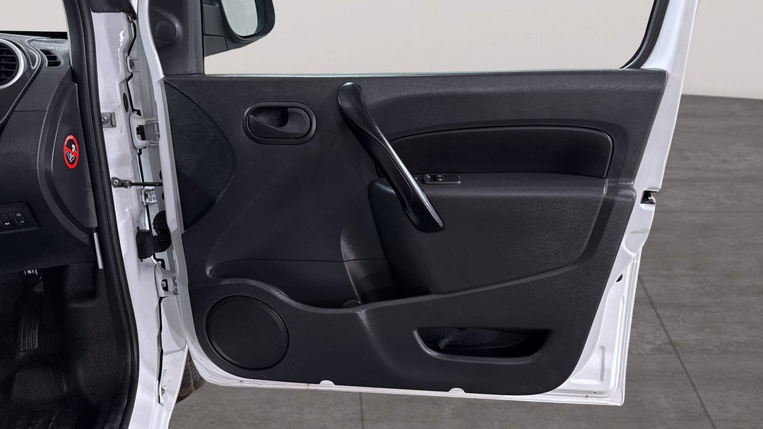 2021 Renault Kangoo Compact 1.2, Automatic, 10862 km, Speaker View