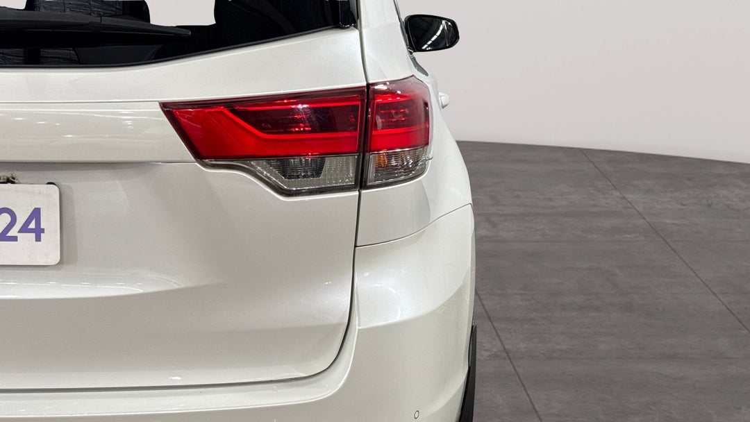 2019 Toyota Kluger Gx (4x2), Automatic, 105039 km, Badge (Boot Right Side)