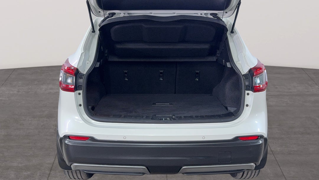 2018 Nissan Qashqai N-tec, Automatic, 109598 km, Boot Inside View