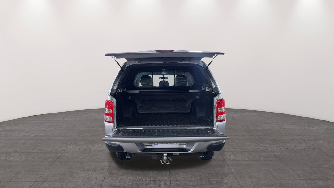 2017 Mitsubishi Triton Glx Plus (4x4), Automatic, 150949 km, Boot Inside View