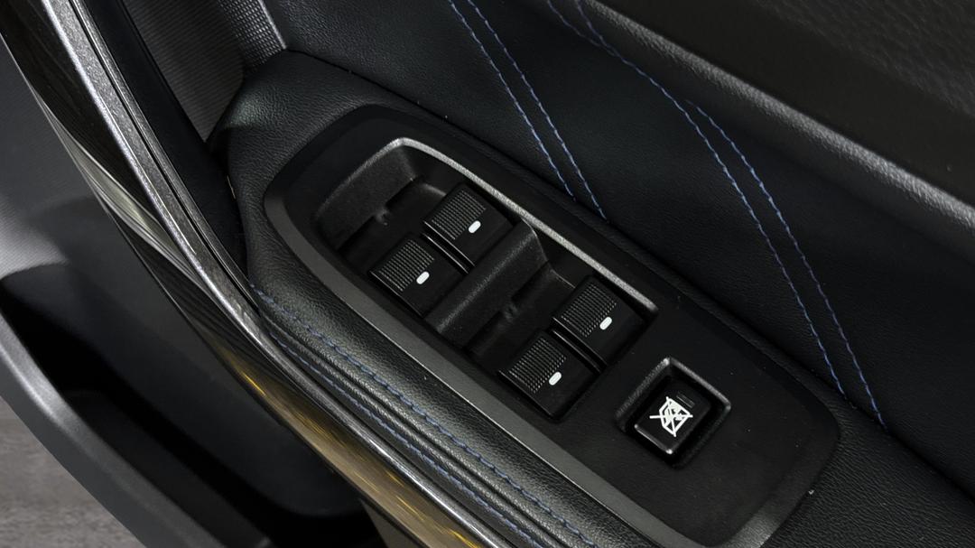 2020 Ford Everest Sport (4WD 7 Seat), Automatic, 120331 km, Drivers Side Door Panel Controls