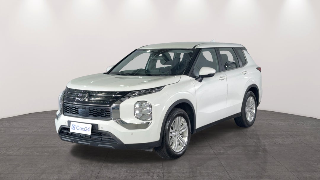 Left Front Diagonal (45- Degree) View