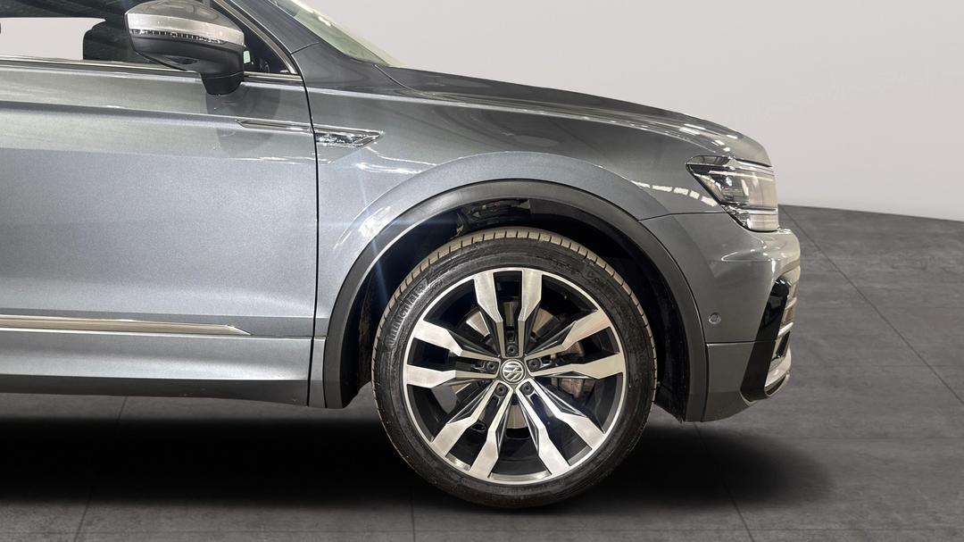 2019 Volkswagen Tiguan Allspace 162 Tsi Highline, Automatic, 63317 km, Right Front Wheel