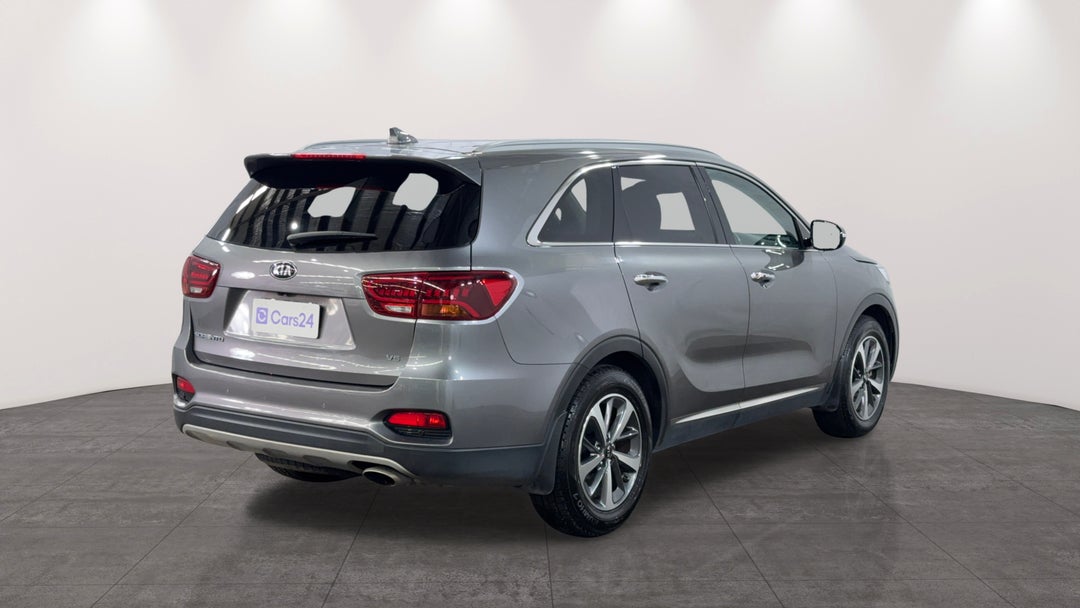 2018 Kia Sorento Sli (4x2), Automatic, 99739 km, Right Back Diagonal (45- Degree) View