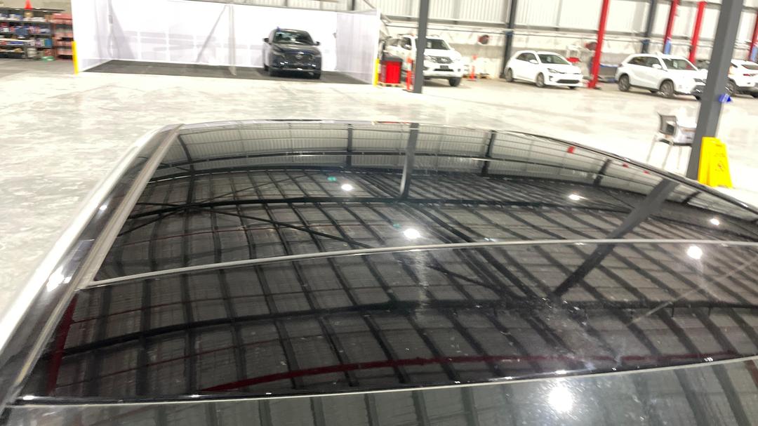 2019 Mercedes-benz C200 Eq (hybrid), Automatic, 70508 km, Roof/Sunroof View